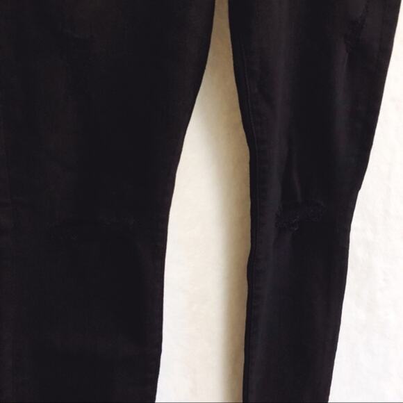 7 For All Mankind Black Distressed Gwen Skinny Ankle Jeans - Picture 8 of 8